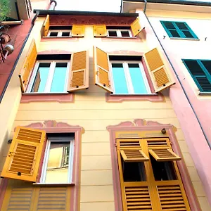Giramondo Pensión Rapallo